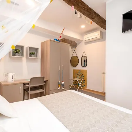 Carugio Remilde Pensionat 4*